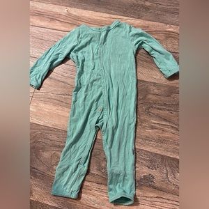Kyte 3-6 snap romper
